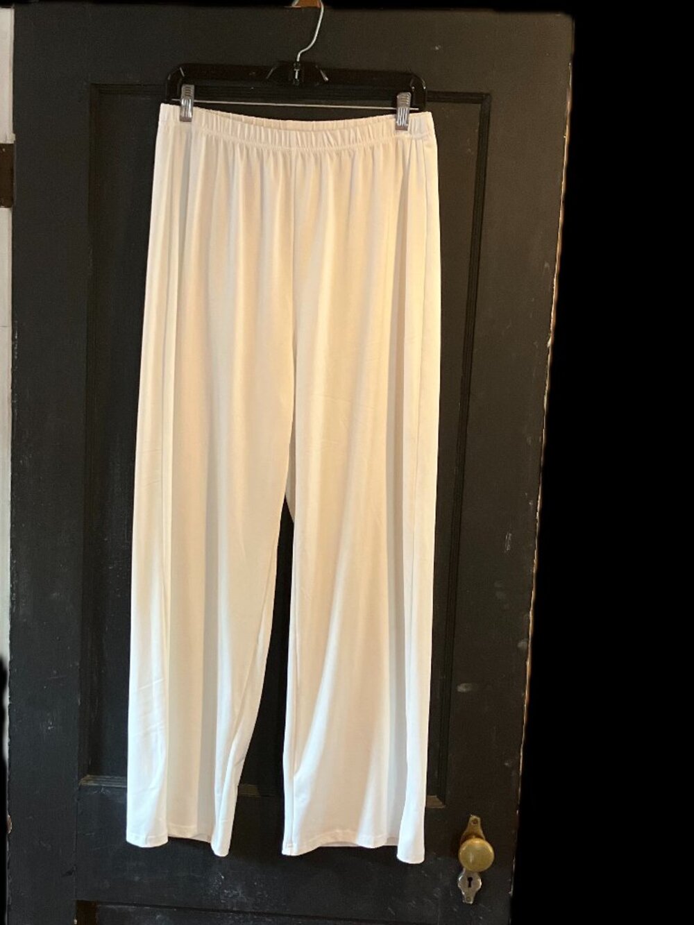 NWOT White Wide Leg Pants